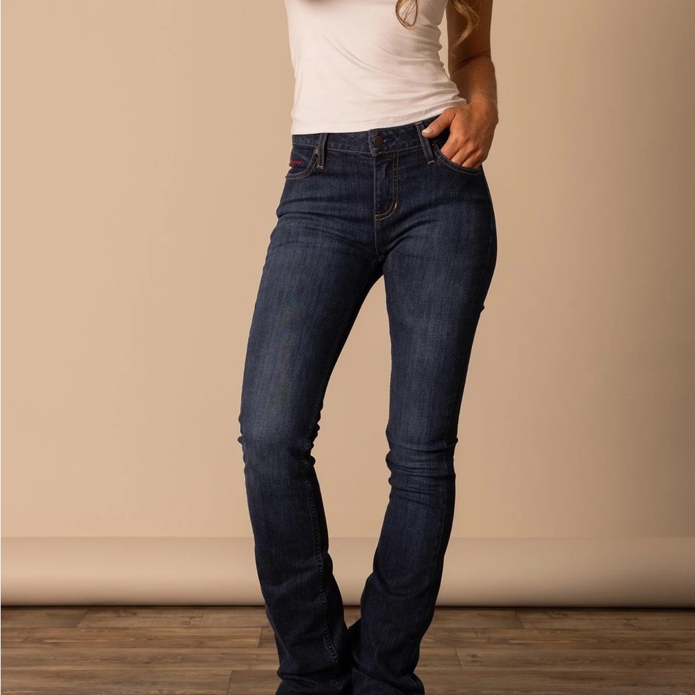 Kimes Chloe dark wash 30 inseam